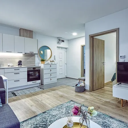 Harol & Bike Apartament Fertőrákos